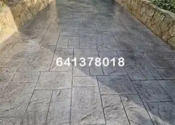 Hormigón impreso alrededor de la piscina