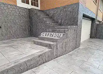 Hormigón impreso alrededor de la piscina