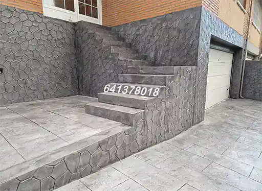 Obra de hormigón impreso en Belmonte de Miranda