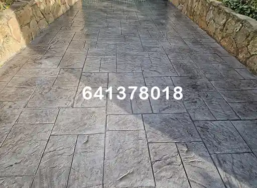 Obra de hormigón impreso en Ribera de Arriba