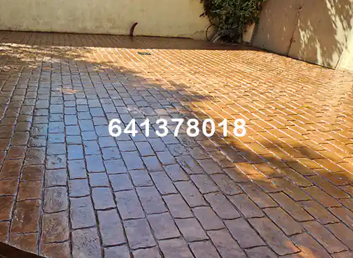 Obra de hormigón impreso en Valdés