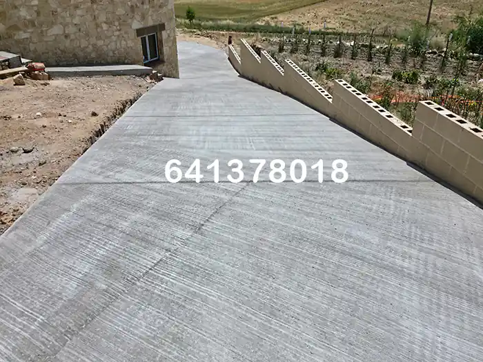 Pavimento de hormigón rayado en Asturias